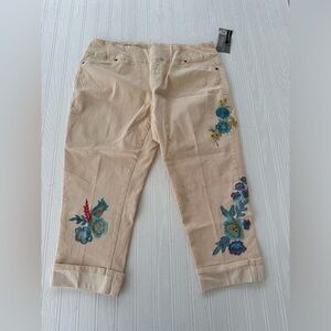 slim station khaki floral embroidered crop pants size 16w,18w,24w